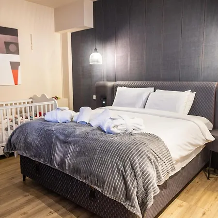 Omega 31 Apartament Tríkala